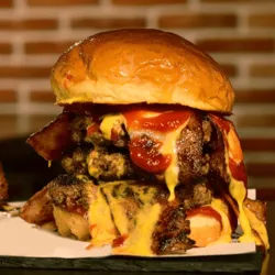Hollywood Burger
