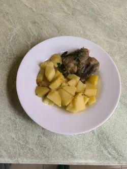 Свинско с картофи